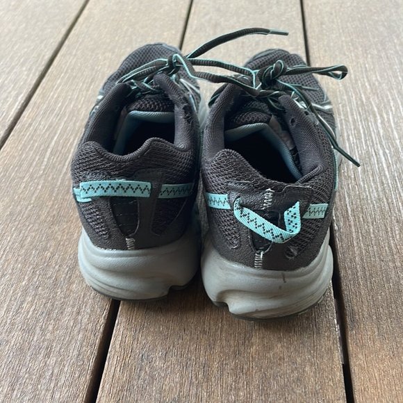 New balance trail running sneakers gray/blue size 7.5 - Picture 4 of 6